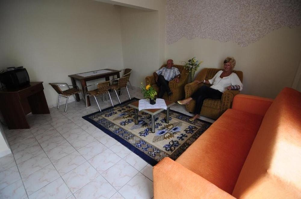 Otel Le Moral 3*