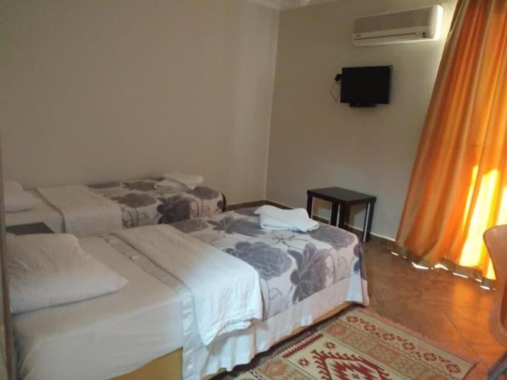 Le Moral Otel 3*